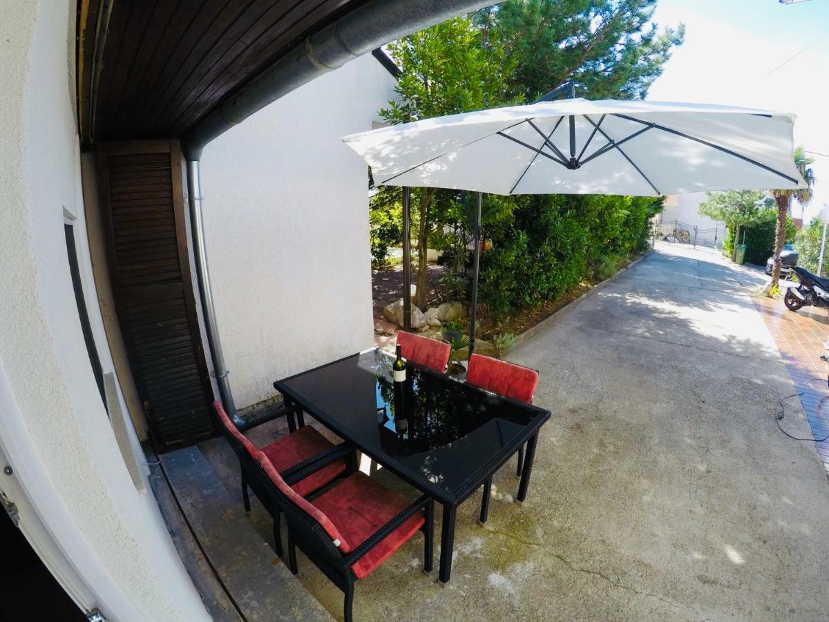 Appartement Lopac *