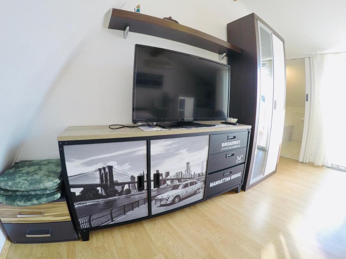 Apartment Lopac *